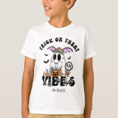 Custom Trick or Treat Vibes Cute Retro Ghost Kids T-shirt (Voorkant)
