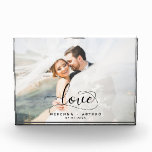Custom Wedding Love Script Fotoblokken<br><div class="desc">Design heeft een romantisch kalligrafiescript in het zwart met de Love-zin. Eenvoudig aan te passen met namen en datum. Ideaal huwelijkscadeau en aandenken voor de nieuwe meneer en mevrouw.</div>