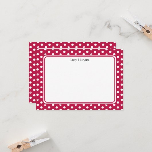 Custom Whimsical Paw Print Polka Dot Red Note Kaart (Voorkant / Achterkant in situ)