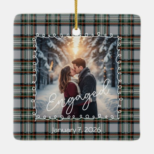 Custom Winter Engagement Photo Card with Tartan Keramisch Ornament (Achterkant)