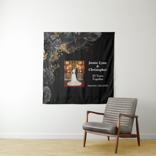 Custom Zwart Bloemen Bruiloft Jubileum Tapestry Wandkleed (In situ)