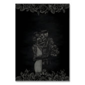 Custom Zwart en Grijs Bloemen Gotische Bruiloft Kaart (Achterkant)