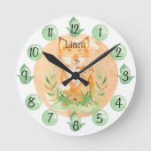 Customizable Leaf Baby Fox Nursery Clock Medium Ronde Klok (Voorkant)