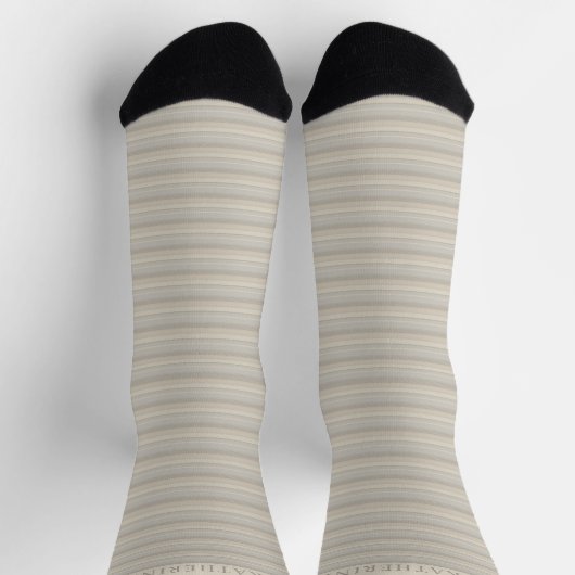 Customizable Light Soft Beige Grey Stripes Sokken (Top)