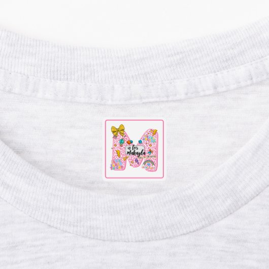 Customizable “M is for” Alphabet Art – Inspiration Labels (Aangebracht)