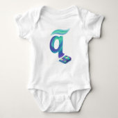 Customizable Northern Lights Letter Q Aurora Quilt Romper (Voorkant)