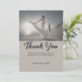 Customizable Wedding Soft Neutral Coastal Bedankkaart (Staand voorkant)