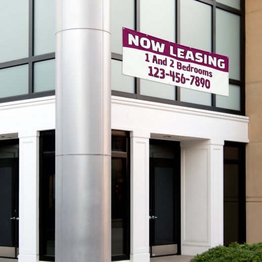 Customize Now Leasing 1 And 2 Bedrooms Spandoek (Buitenkant Gebouw)