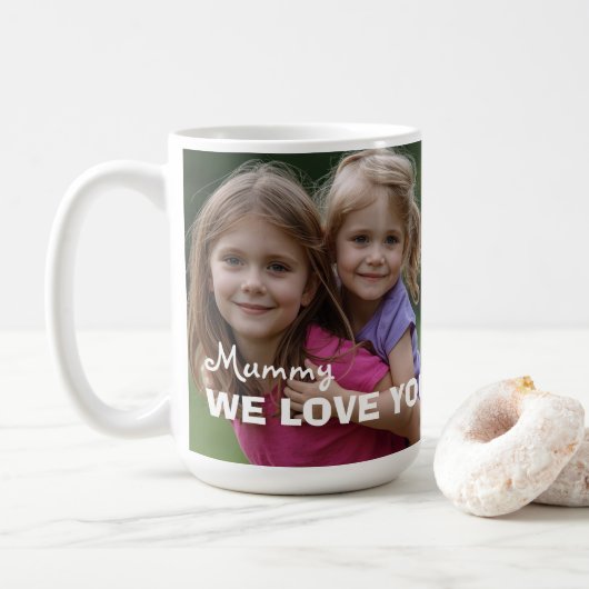 Customized with 2 and text koffiemok (Met donut)