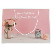 CustomText Rustic Shabby Chic Romantic Pink Floral Groot Cadeauzakje (Voorkant)