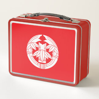 Cut bamboo in embracing bamboo leaves