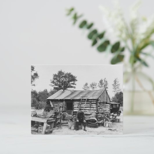 Cut-Over Land Farmer, 1937 Briefkaart (Staand voorkant)