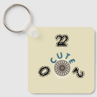 CUTE_2022_ BLACK EN BROWN LIGHT YELLOW_Aluminium Sleutelhanger