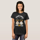 Cute 20th Wedding Anniversary Gnomes For Penguin M T-shirt (Voorkant volledig)