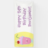 Cute aardbery ice crème sundae cartoon spandoek (Verticaal)