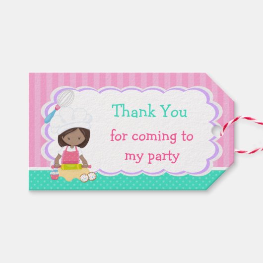 Cute African American Girl Baking Birthday Party Cadeaulabel (Voorkant (Horizontaal))