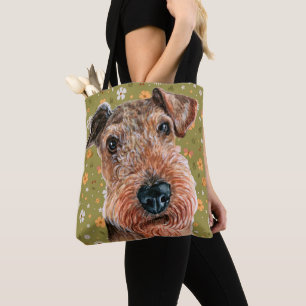 Cute Airedale Terrier en Green Flower Pattern Tote Bag