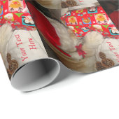 Cute akita dog santa hat opening kerstcadeau cadeaupapier (Rol Hoek)