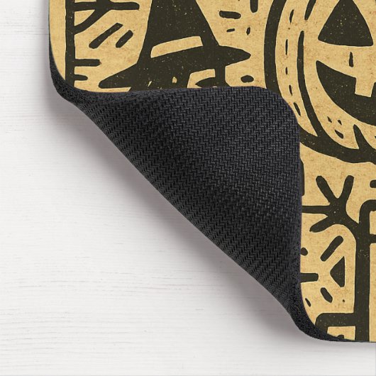 Cute ancient hieroglyph pumpkin, witch Halloween Muismat (Hoek)