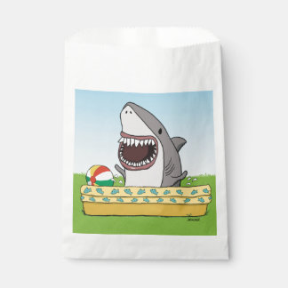 Cute and Funny Happy Shark in Pool Bedankzakje