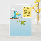 Cute and Funny Little Bird vertelde me Birthday Kaart (Gele Bloem)