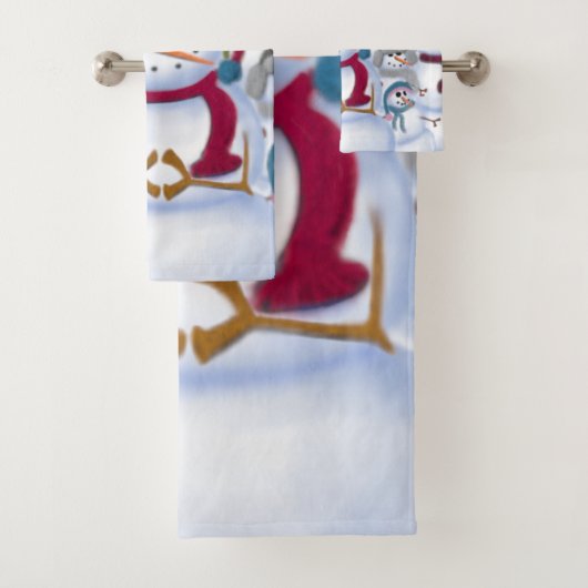 Cute and Whimsical Snowmen Bad Handdoek (Insitu)