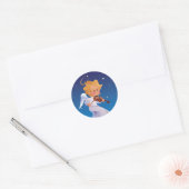 Cute angel speelt violine ronde sticker (Envelop)