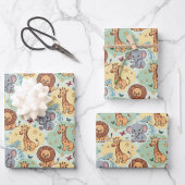 Cute animal pattern featuring lions, giraffes inpakpapier vel