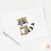 Cute animated raccoon ronde sticker (Envelop)