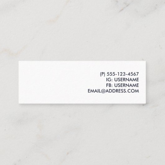 Cute Arctic Fox op Snowy Winter Background Mini Visitekaartje (Achterkant)