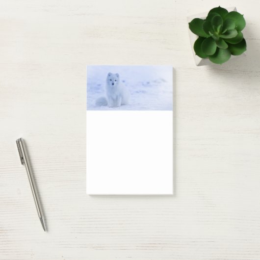 Cute Arctic Fox op Snowy Winter Background Post-it® Notes (Kantoor)