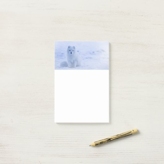 Cute Arctic Fox op Snowy Winter Background Post-it® Notes (Op bureau)