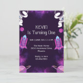 Cute Astronaut First Birthday Invitation Kaart (Staand voorkant)