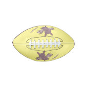 Cute baby bat vliegende cartoon illustratie american football (Voorkant)