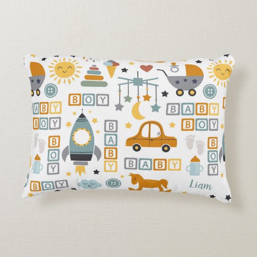 Cute Baby Boy Car en Speelgoed Pattern met naam Accent Kussen (Achterkant)
