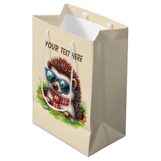 Cute baby boy hedgehog customizable medium cadeauzakje (Voorkant Gekanteld)
