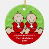 Cute Baby Boy Twin's First Kerstversiering Keramisch Ornament (Voorkant)
