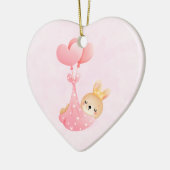 Cute Baby Bunny in een hartenbak Keramisch Ornament (Links)