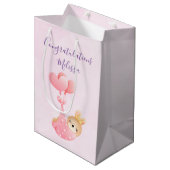 Cute Baby Bunny in een hartenbak Medium Cadeauzakje (Voorkant Gekanteld)