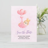 Cute Baby Bunny in een hartenbak Save The Date (Staand voorkant)