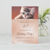 Cute Baby Cat | Uitnodiging tot het indienen van R (Staand voorkant)