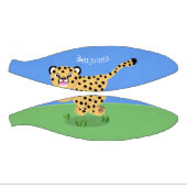 Cute baby cheetah draaiende cartoon illustratie basketbal (Panelen)