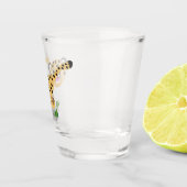 Cute baby cheetah draaiende cartoon illustratie shot glas (Rechts)