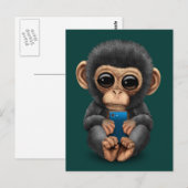 Cute Baby Chimpansee die een Blauwgroen mobiele te Briefkaart (Voorkant / Achterkant)