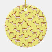 Cute Baby Deer and Family on Pastel Yellow Keramisch Ornament (Achterkant)