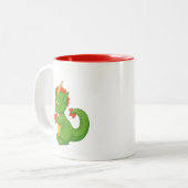 Cute Baby Dragon Holding Cup Two-Tone Mug Tweekleurige Koffiemok (Voorkant links)