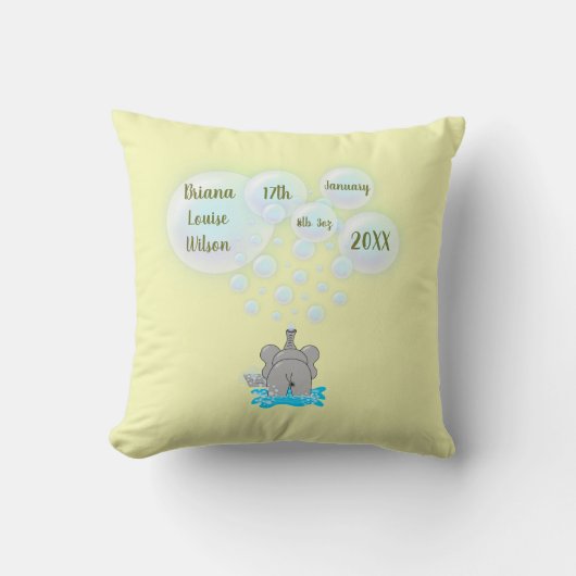 Cute Baby Elephant Belling Monogramed Kussen (Voorkant)
