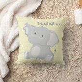 Cute Baby Elephant Yellow Polka-Dot Monogram Kussen (Deken)