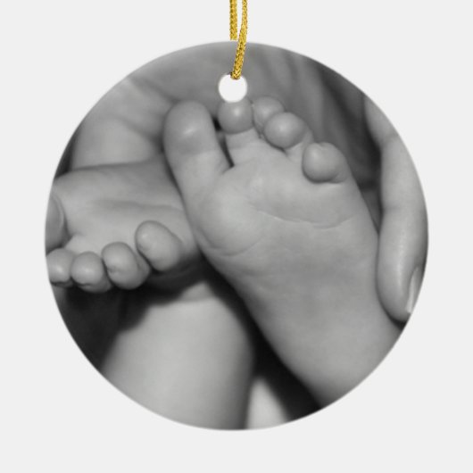 Cute Baby Feet Keramisch Ornament (Voorkant)