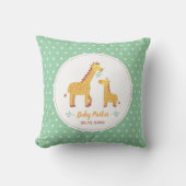 Cute Baby Giraffe and Mum, Nursery Personalized Kussen (Voorkant)